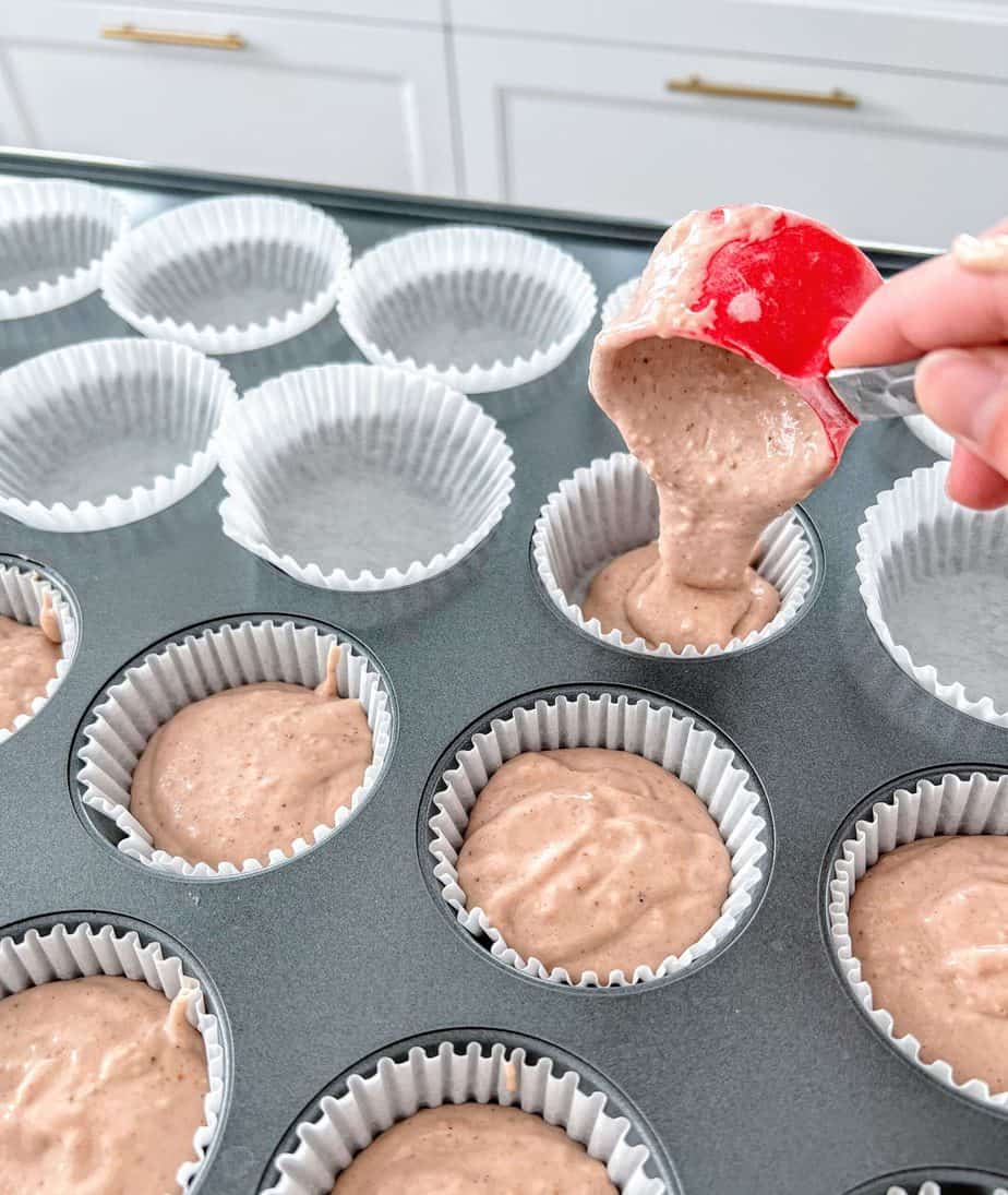 strawberries and cream breakfast muffins
