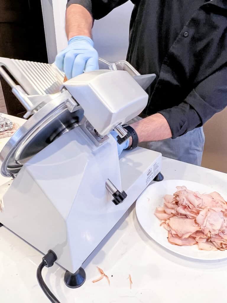 slicing lunch meat