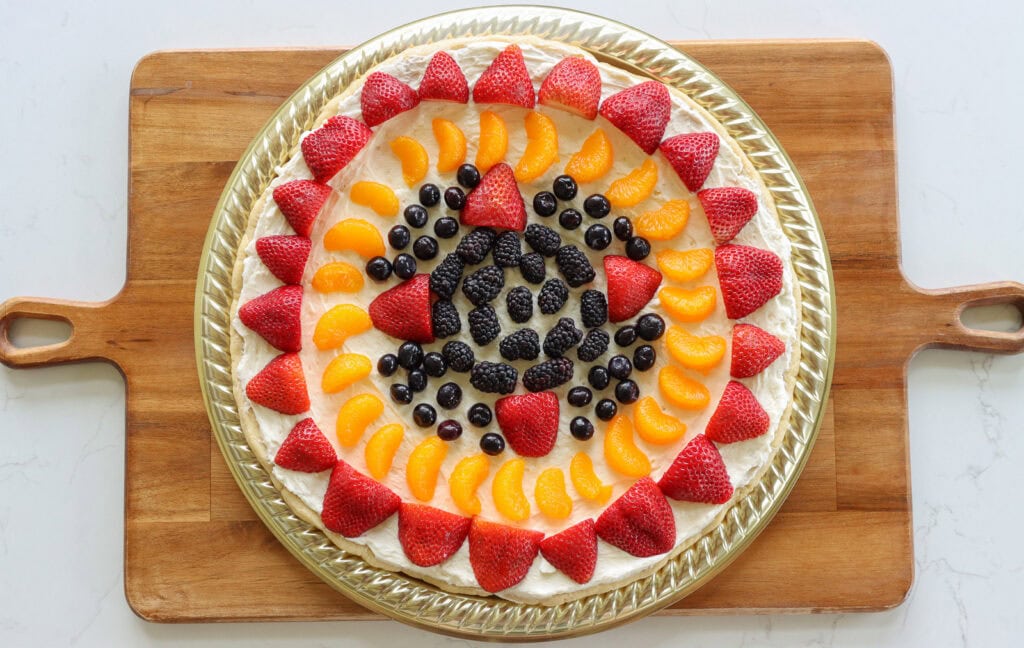 Best Sugar Cookie Fruit Pizza (easy summer dessert)