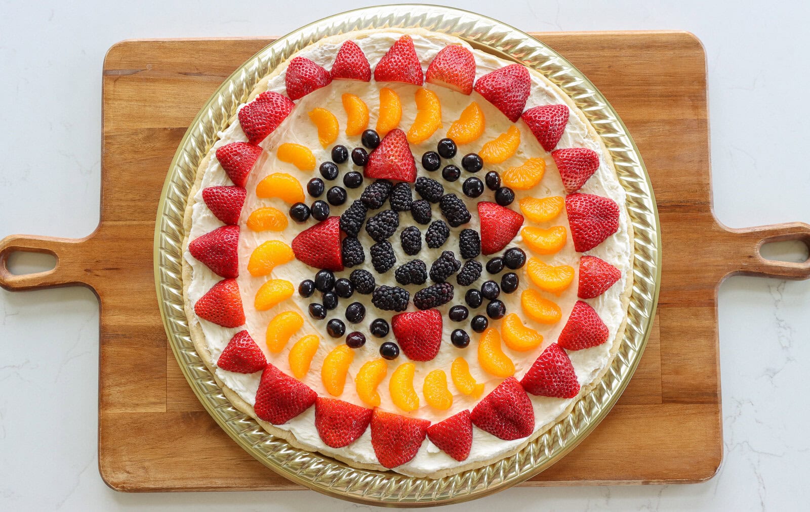 Best Sugar Cookie Fruit Pizza (easy summer dessert)