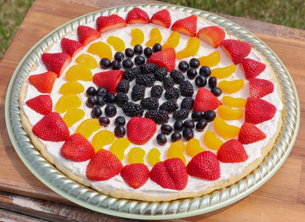 Best Sugar Cookie Fruit Pizza (easy summer dessert)
