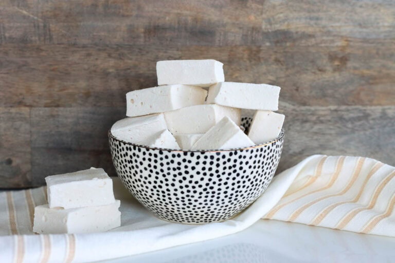 How to Make the Best {Easy!} Homemade Marshmallows